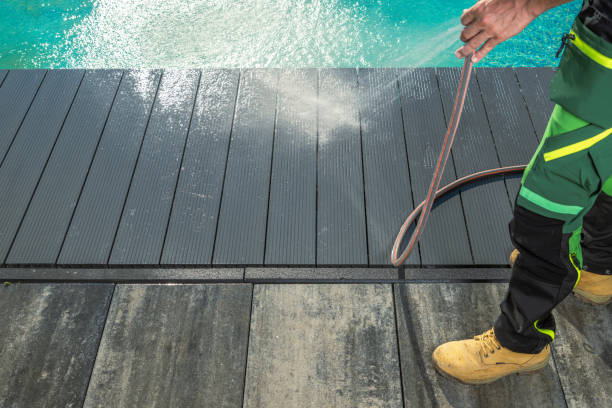 Best Deck Cleaning Services  in Gloucester Courthouse, VA